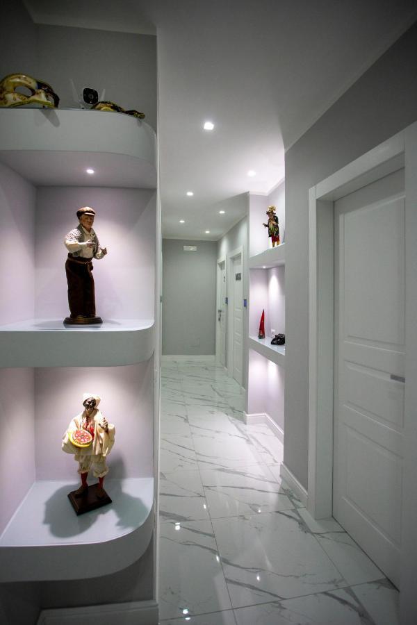 Lady Mary'S Luxury Suites Napoli Eksteriør bilde