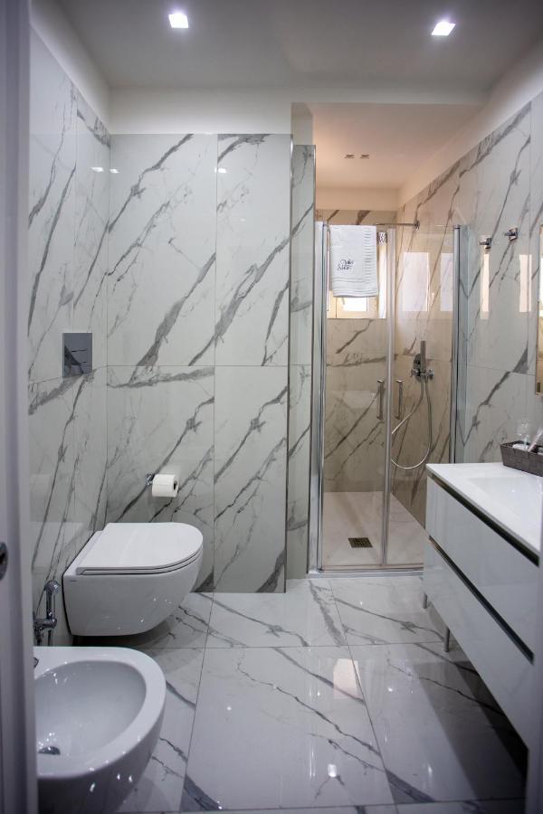 Lady Mary'S Luxury Suites Napoli Rom bilde
