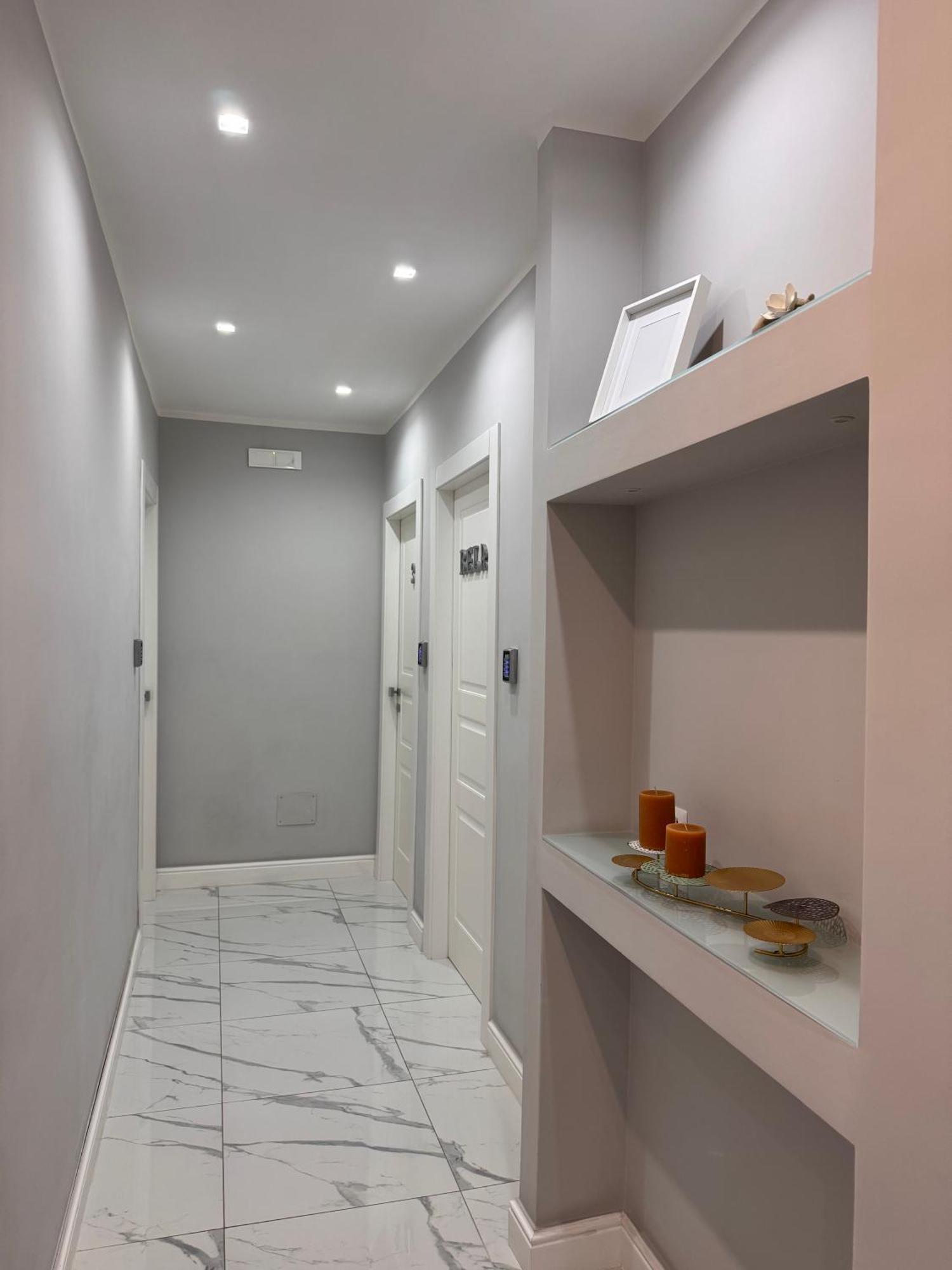 Lady Mary'S Luxury Suites Napoli Eksteriør bilde